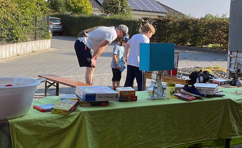 Dorf-Flohmarkt Rethmar mit neuem Rekord: schon über 130 Stände