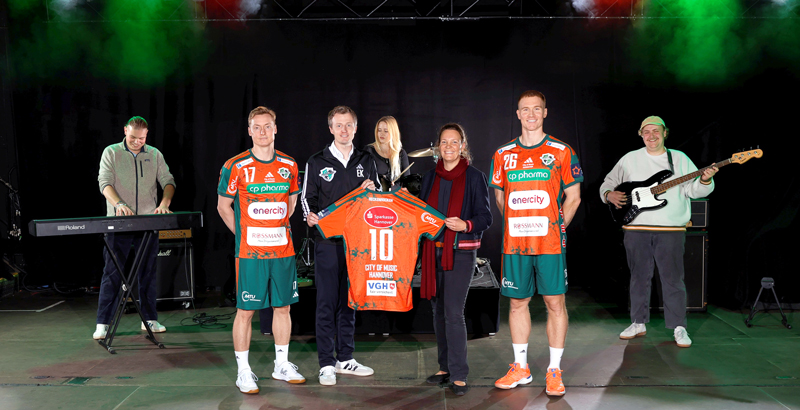 Mit Farbe und Vielfalt schlagen die Recken neue Töne an: neues Europapokal Trikot vorgestellt