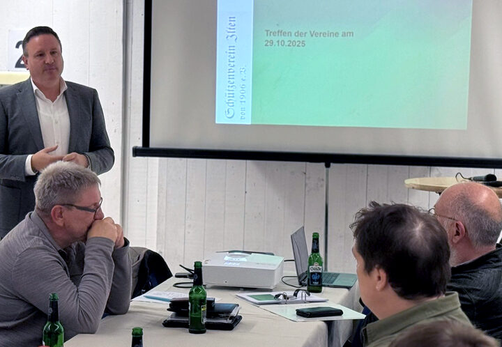 Austausch und Förderung im Mittelpunkt: Iltener Vereine treffen sich im Schützenhaus