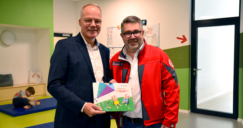 Dr. Miersch liest in Sehnder Kita vor