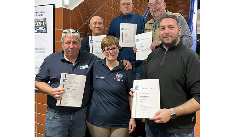 Helfervereinigung Lehrte wählt neuen Vorstand und ehrt langjährige Mitglieder