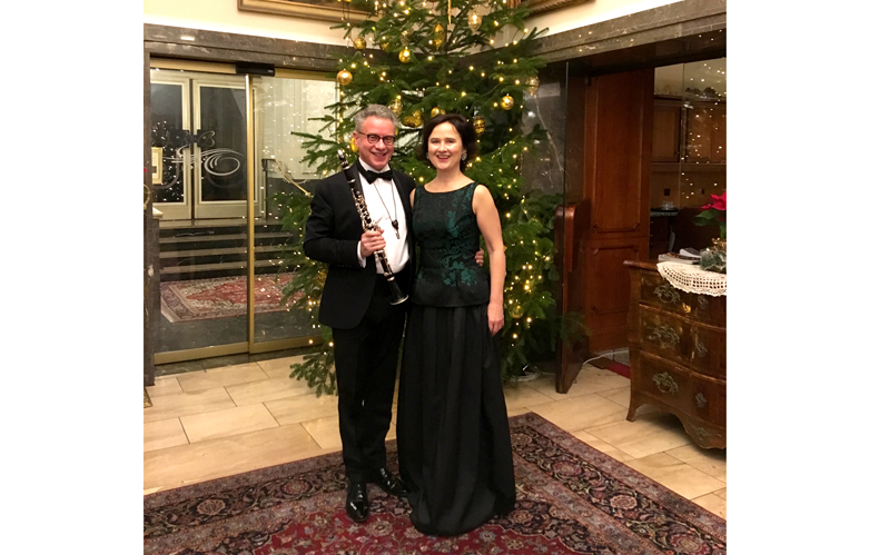 Festliche Weihnachtsrevue für Klarinette und Klavier