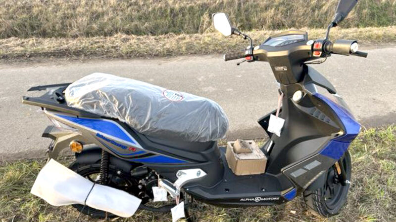Sicherstellung eines neuen Motorrollers in Köthenwald