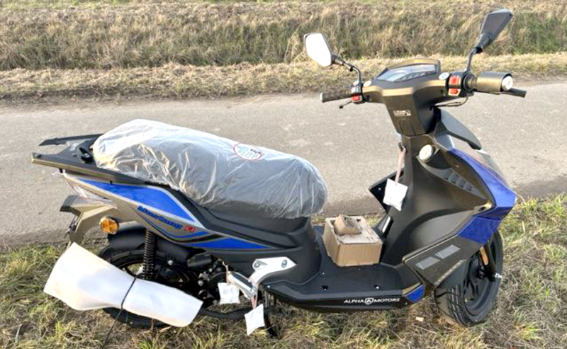Sicherstellung eines neuen Motorrollers in Köthenwald