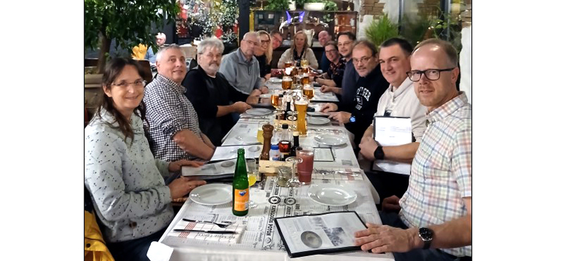 Tischtennis-Weihnachtsfeier 2025 beim MTV Wassel: Schläger, Schrott und Souvlaki