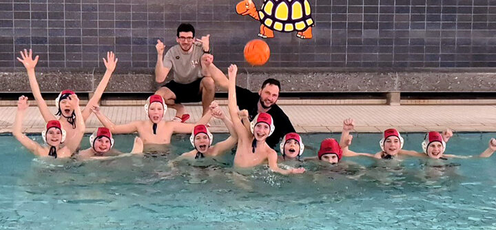 Lehrter Wasserballer rüsten zum nächsten Spieltag: Reserve siegt, Jugendmannschaft debütiert