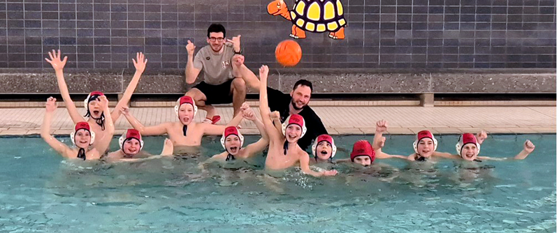 Lehrter Wasserballer rüsten zum nächsten Spieltag: Reserve siegt, Jugendmannschaft debütiert