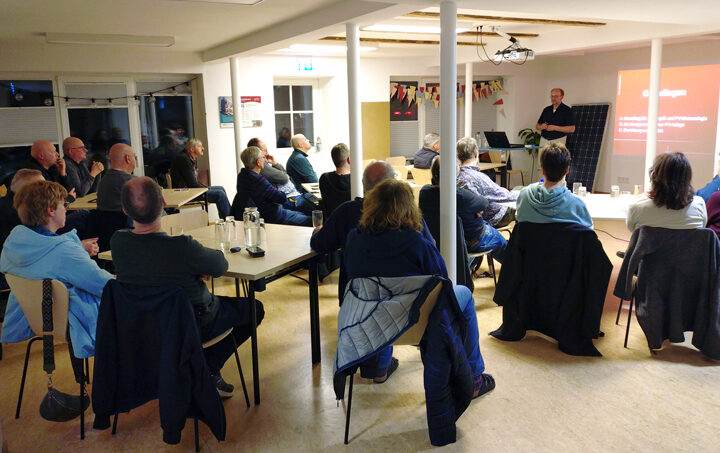 Der Funke springt über – Erfolgreicher Energietreff zu Photovoltaik-Systemen