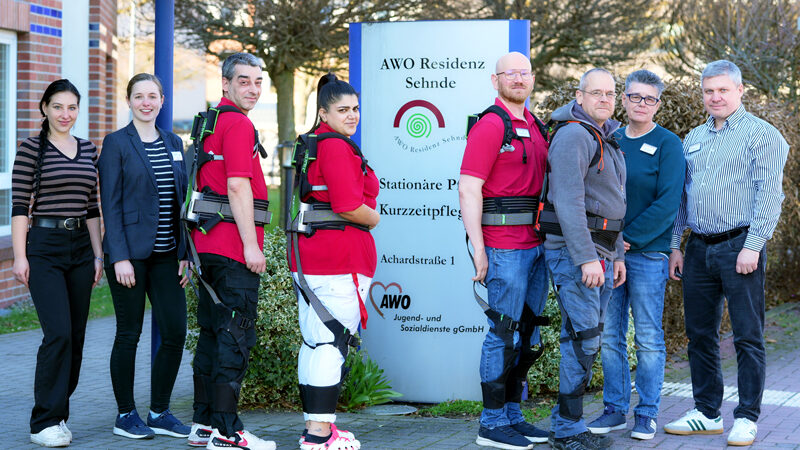 Rückenschonung im Pflegealltag: AWO Residenz Sehnde erprobt neue Unterstützung