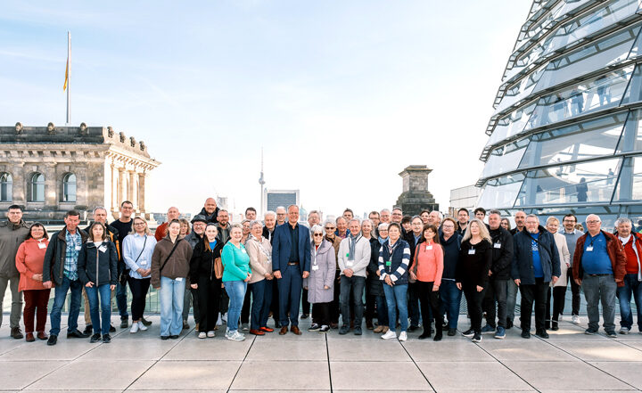 Demokratie stärken! – Politisch interessierte Bürger besuchen Dr. Miersch in Berlin