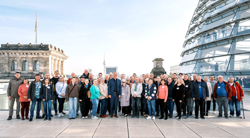 Demokratie stärken! – Politisch interessierte Bürger besuchen Dr. Miersch in Berlin