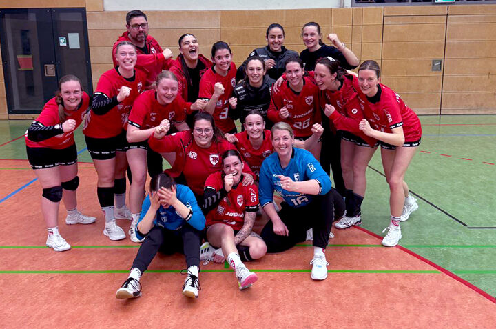 Erste Damen holen wichtige Punkte in Misburg – Entscheidung in der zweiten Halbzeit