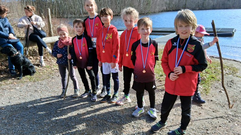 Fünf Treppchenplätze für den MTV Rethmar beim 9. Volkslauf um den Altwarmbüchener See