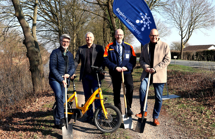 Ausbau des Fahrradwegs am Mittellandkanal beginnt – Sehnde letzte Phase