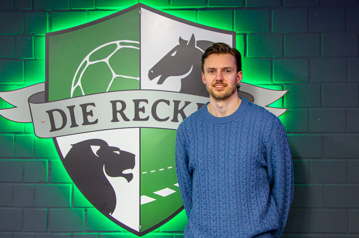 Erfahrener Isländer verstärkt Rechtsaußen – Sigvaldi Guðjónsson wechselt an die Leine