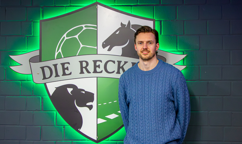 Erfahrener Isländer verstärkt Rechtsaußen – Sigvaldi Guðjónsson wechselt an die Leine