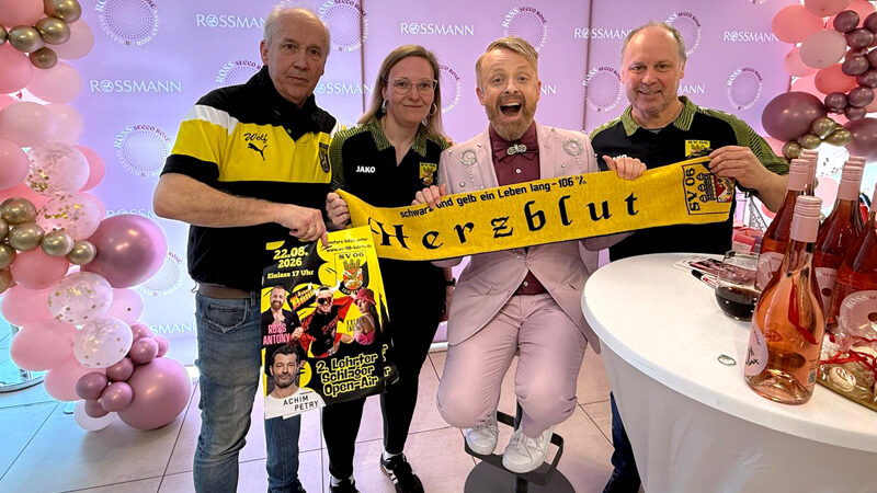 Ross Antony bei Rossmann in Hannover – Orga-Team überrascht mit 06-Schal