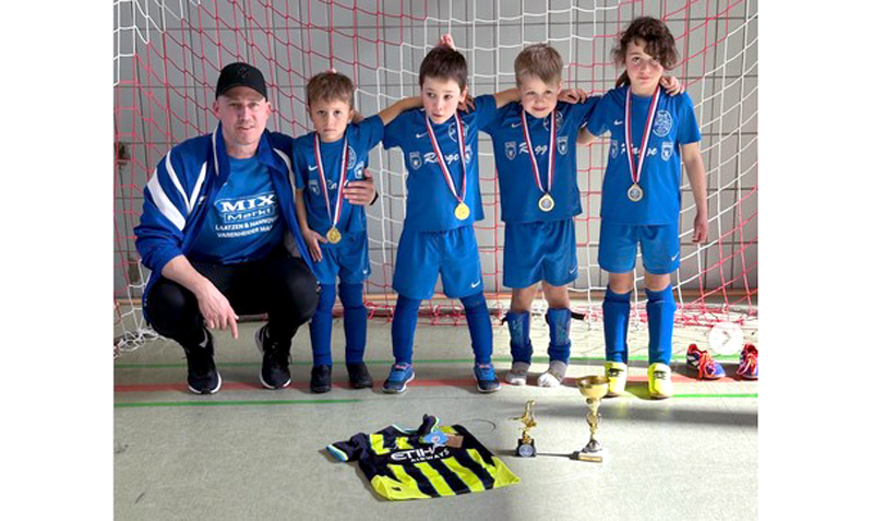 SuS G-Jugend spielt zwei Turniere – Jugendspielerin ausgezeichnet