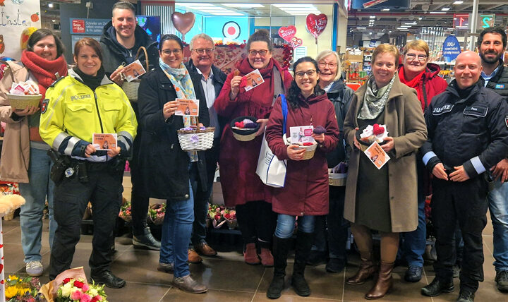 Aktion zum Valentinstag gegen häusliche Gewalt in Sehnde