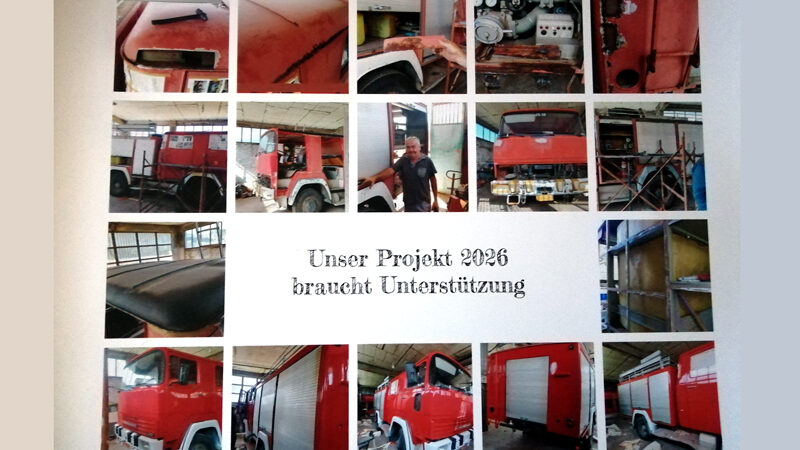 Feuerwehrfahrzeug auf Marathokampos benötigt Sehnder Unterstützung