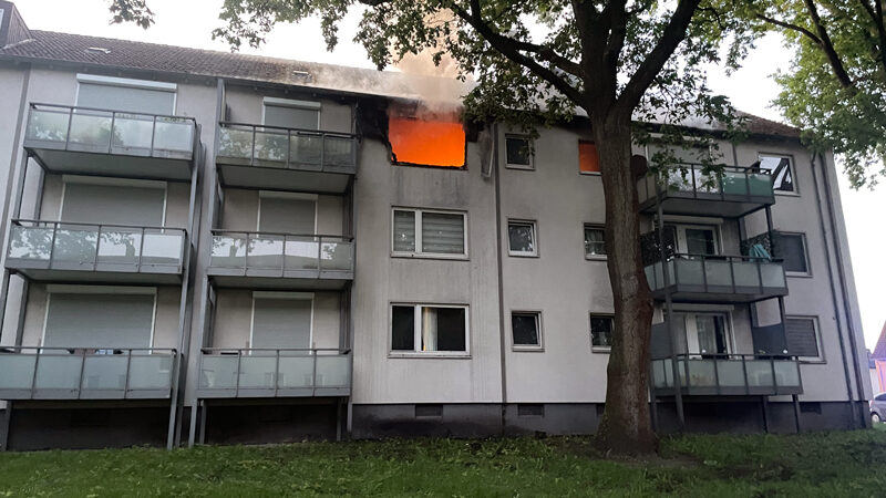 Wohnung in Lehrte brennt komplett aus
