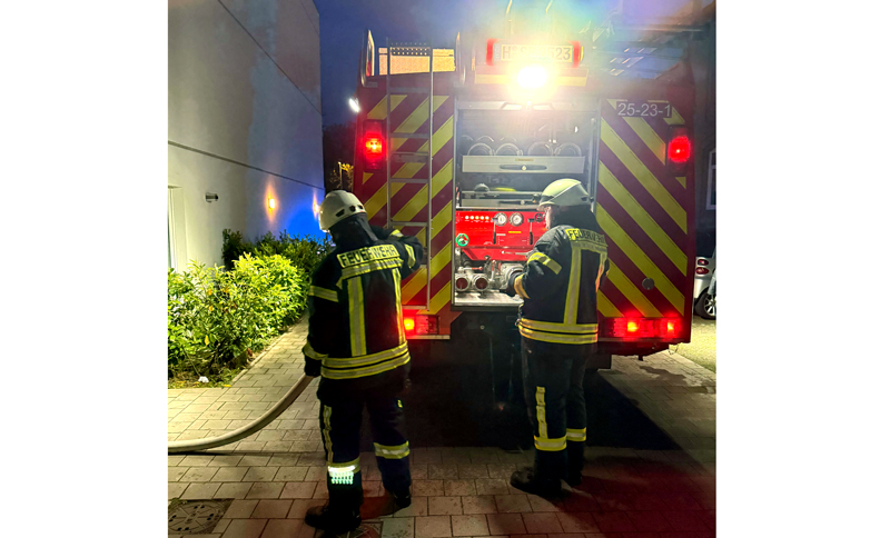 Waschmaschinenbrand in Sehnder Mehrfamilienhaus – ein Verletzter