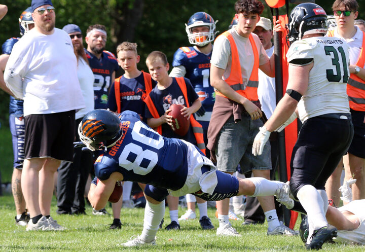 Deutlicher Sieg bei Saisonstart: Hannover Grizzlies Herren schlagen Oldenburg Knights