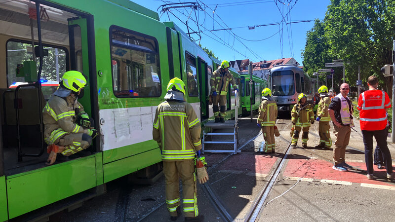Sieben Verletzte nach Stadtbahnunfall auf der Ritter-Brüning-Straße