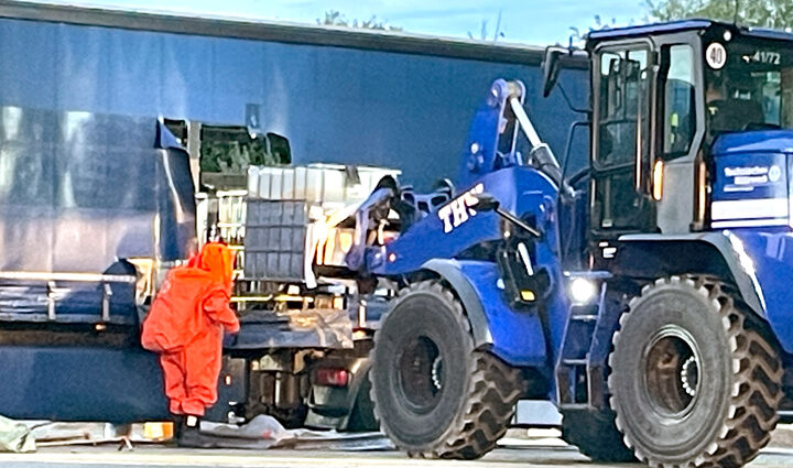 Abschlussmeldung: Einsatz der ABC-Kräfte der Feuerwehr auf der A 2 Rastplatz Röhrse