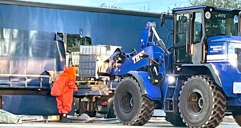 Abschlussmeldung: Einsatz der ABC-Kräfte der Feuerwehr auf der A 2 Rastplatz Röhrse