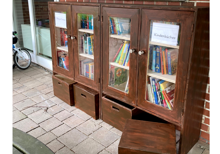 Öffentlicher Bücherschrank in Wehmingen eröffnet