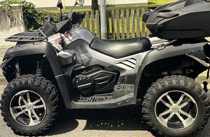 Drei Quads aus Lagerhalle in Misburg gestohlen