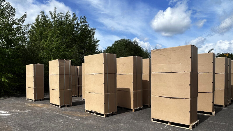 Zoll gelingt großer Schlag gegen illegale Zigarettenproduktion/Illegale Zigarettenfabrik