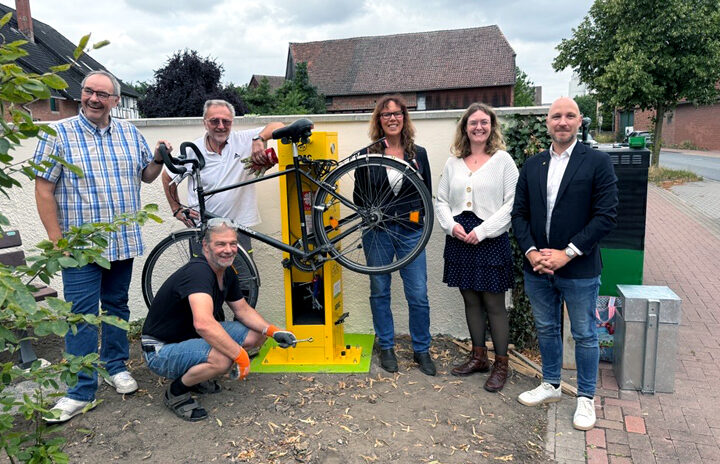ADAC eröffnet neue Radservice-Station in Höver