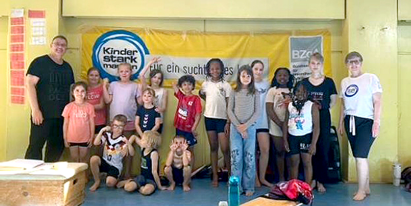 Nach Gewaltpräventionslehrgang beim Karate Dojo Lehrte in die Ferien