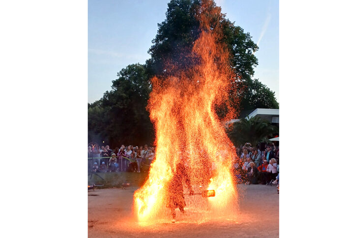 Voller Kurpark in Pyrmont: Erfolg für Verlängerung vom „Kleinen Fest“