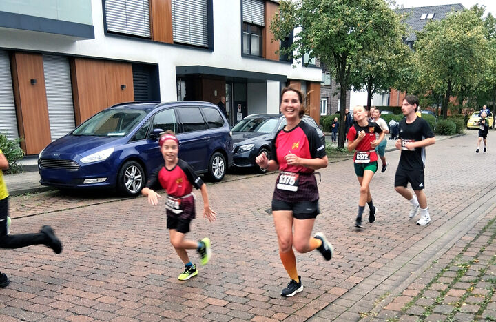 Lehrter CityLauf: Auch der Regen kann die MTV‑Rethmar‑Läufer nicht stoppen