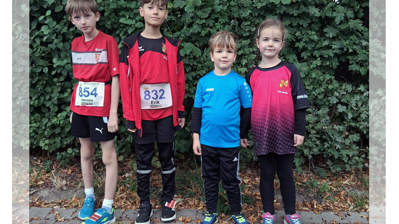 Vier Läufer des MTV Rethmar beim Rübenlauf in Hiddestorf