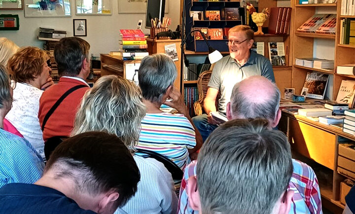 Reihe „Bücher im Gespräch“ mit Heinrich Vahl: Seefahrtsgeschichten im kleinen Buchladen