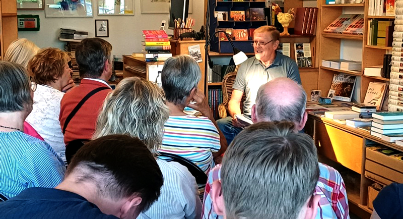 Reihe „Bücher im Gespräch“ mit Heinrich Vahl: Seefahrtsgeschichten im kleinen Buchladen