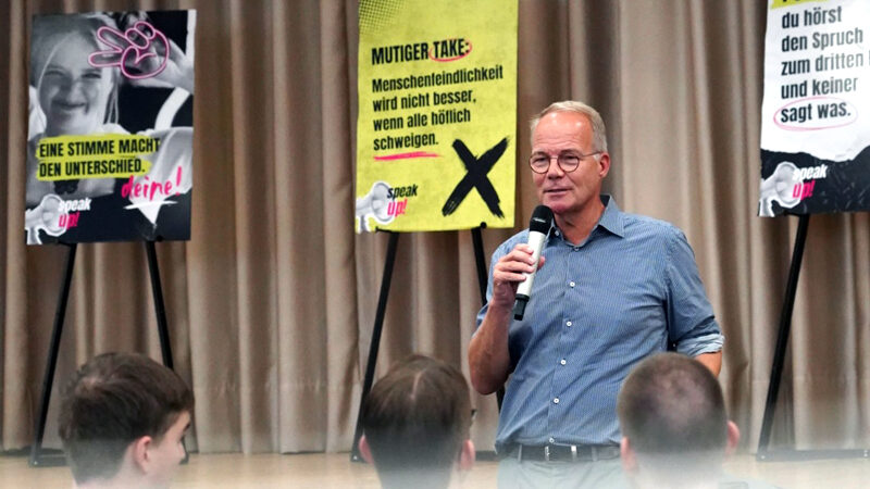 Rund 900 Schüler im Austausch mit Matthias Miersch – 16 Schulen bei „How to: speak up!“