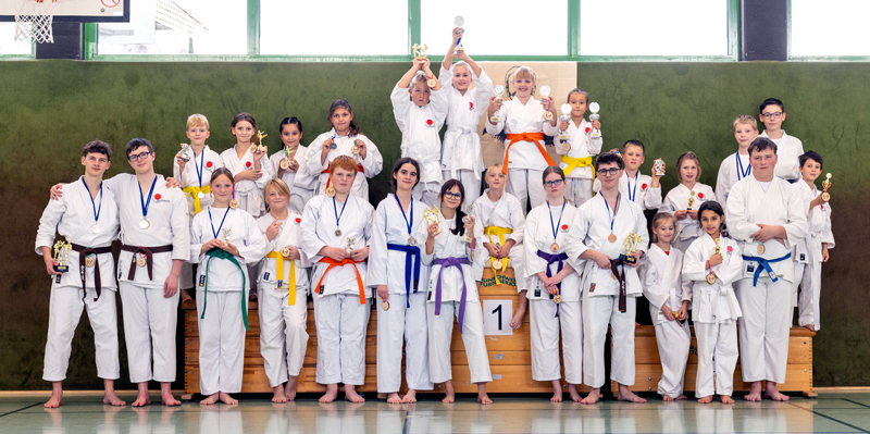 Vereinsmeisterschaft des Karate-Dojo Sehnde von 1997